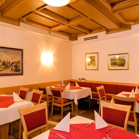 Grillitsch Roesslwirt 3* Obdach