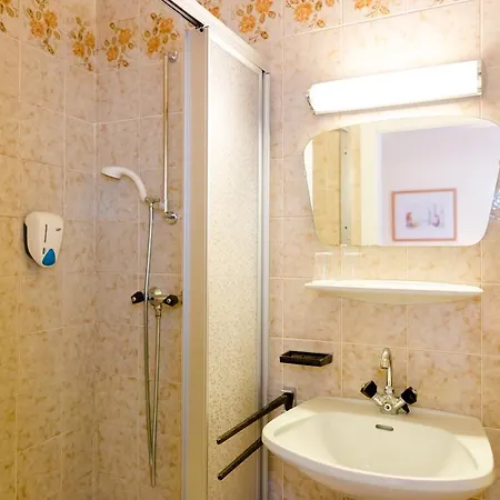 Grillitsch Roesslwirt Pensión